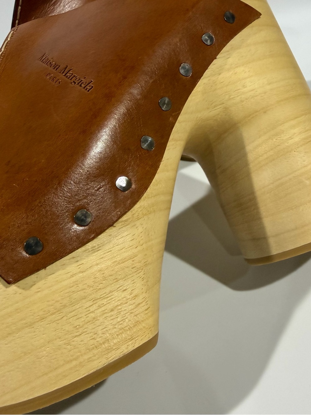 Maison Margiela Tabi Wood Sole Platform Brown Leather Mule Sandal Heels EU40 US9 - Picture 12 of 16